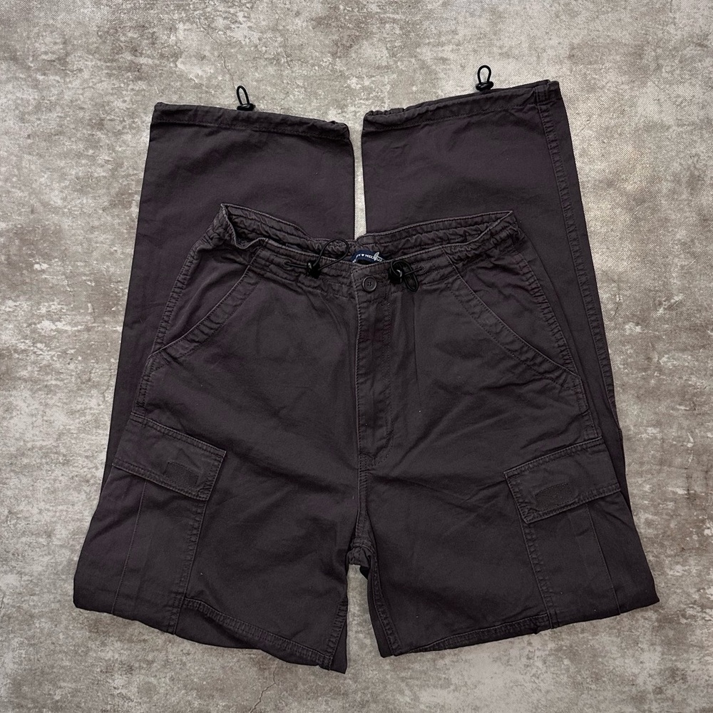 Brandy Melville Black Cargo Jogger Shorts - Drawstring Waist